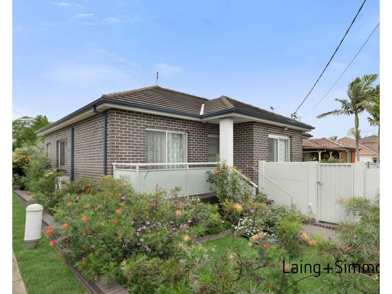 12 Jersey Road, South Wentworthville NSW 2145