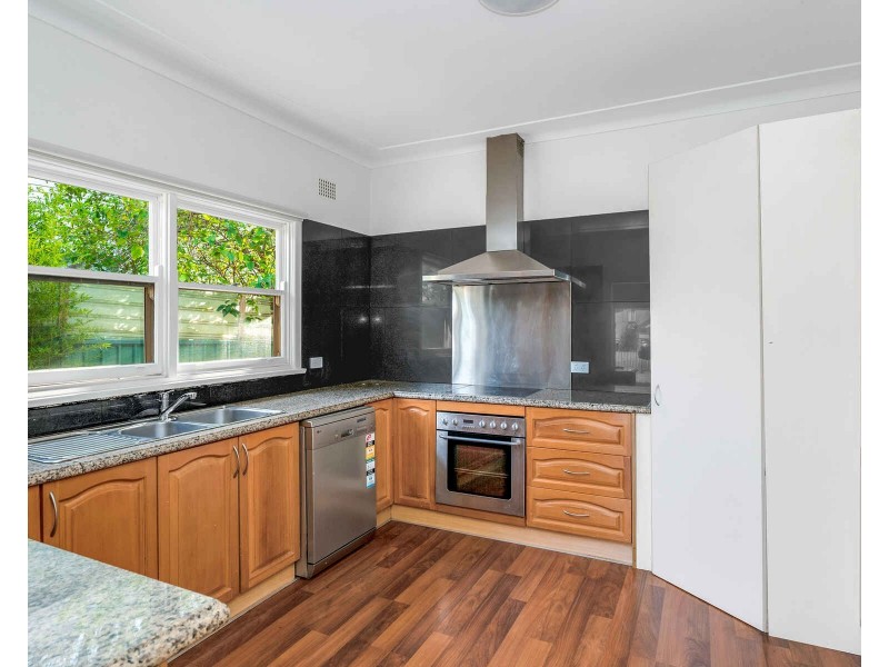 30 Caloola Road, Constitution Hill NSW 2145
