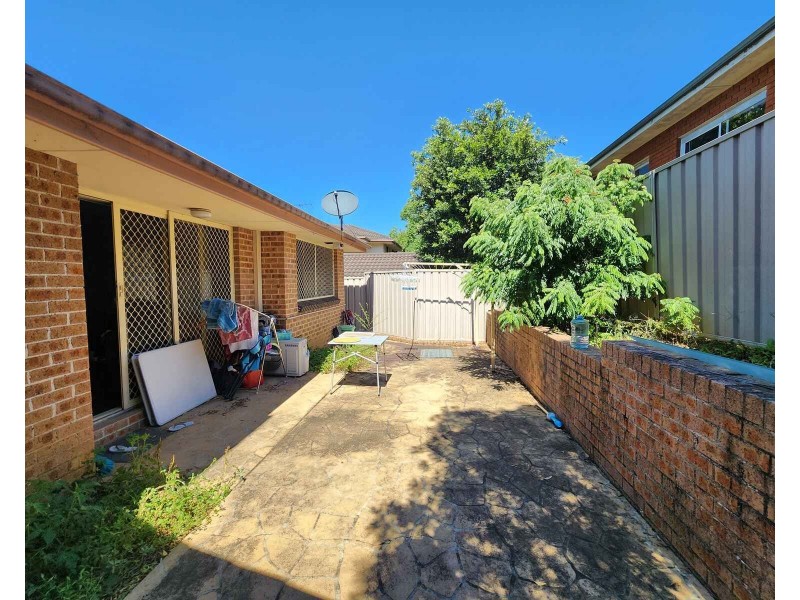 8/1A Stapleton Street, Wentworthville NSW 2145