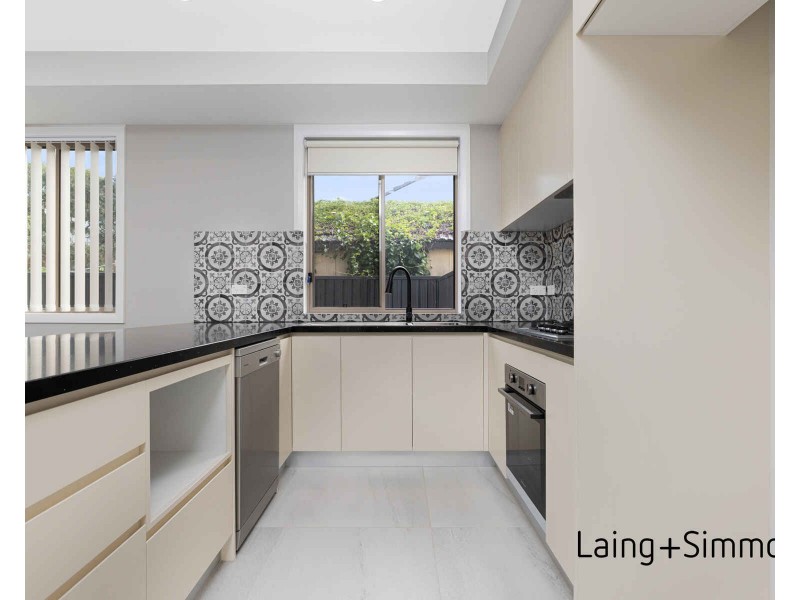 2A Diana Street, Pendle Hill NSW 2145