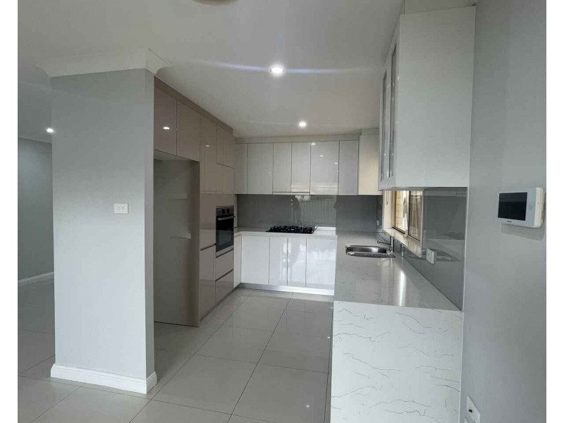 21A Cornelia Road, Toongabbie NSW 2146