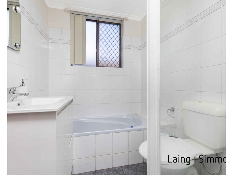 2/24-28 Wigram Street, Harris Park NSW 2150