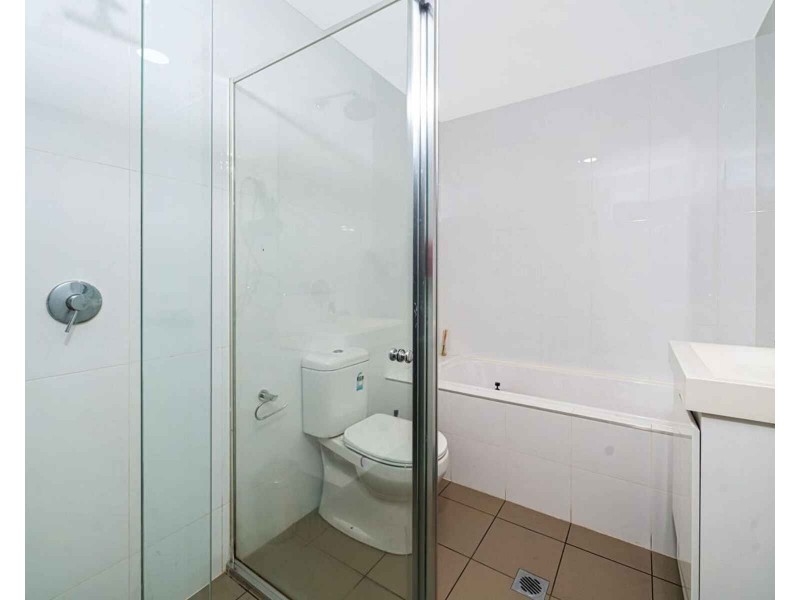 208/11-13 Junia Avenue, Toongabbie NSW 2146