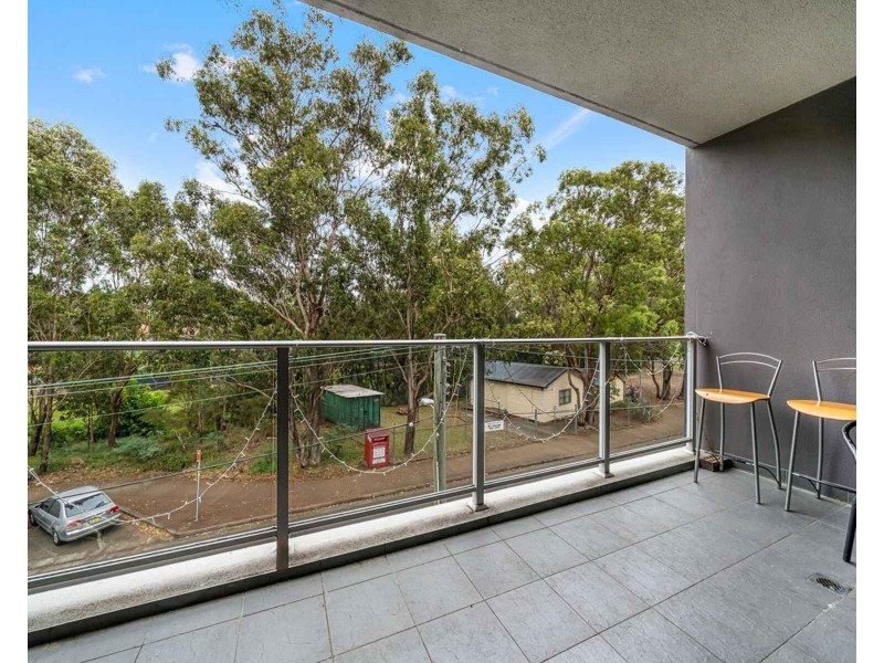 208/11-13 Junia Avenue, Toongabbie NSW 2146