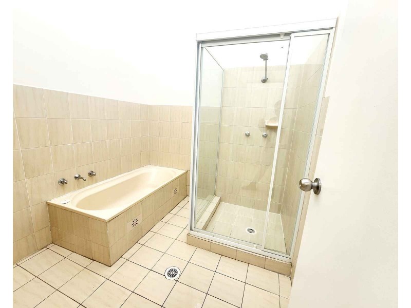 5/15 Wyena Road, Pendle Hill NSW 2145