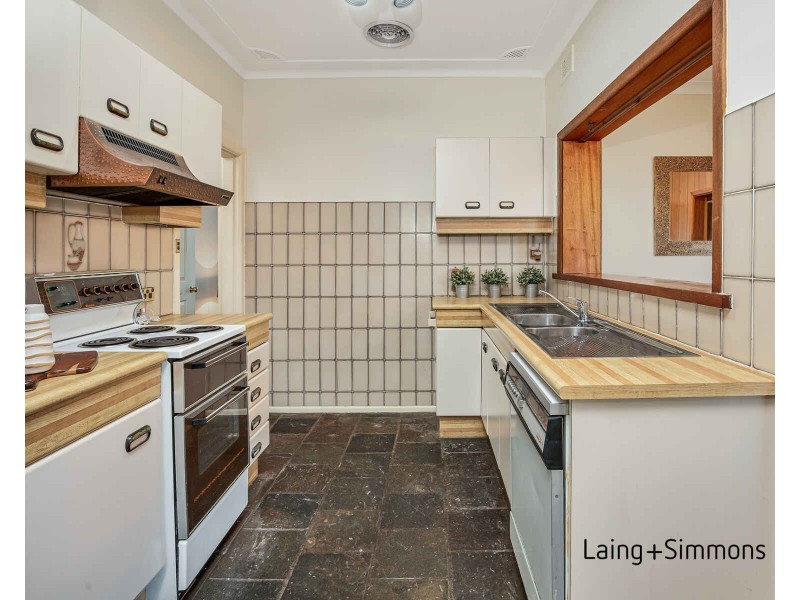 29 Heather Street, Girraween NSW 2145