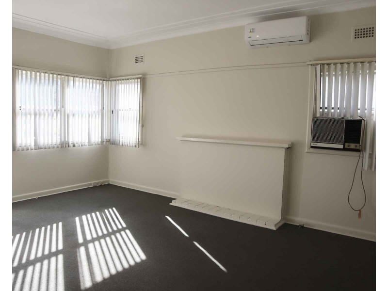 19 Jewelsford Road, Wentworthville NSW 2145