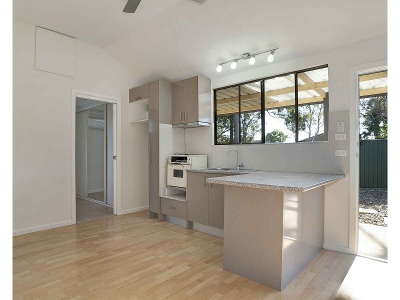 2/30 Caloola Road, Constitution Hill NSW 2145