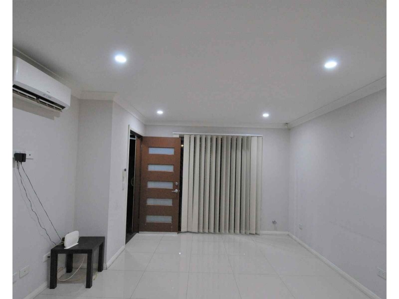 2A Rausch Street, Toongabbie NSW 2146