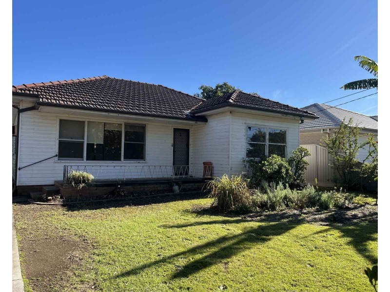 36 Lennox Street, Old Toongabbie NSW 2146