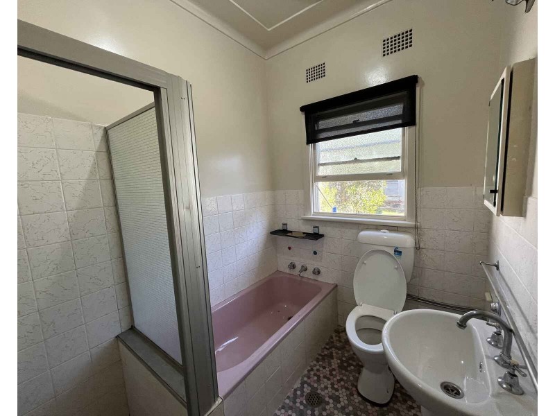 36 Lennox Street, Old Toongabbie NSW 2146