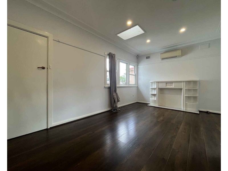 37  Essington Street, Wentworthville NSW 2145