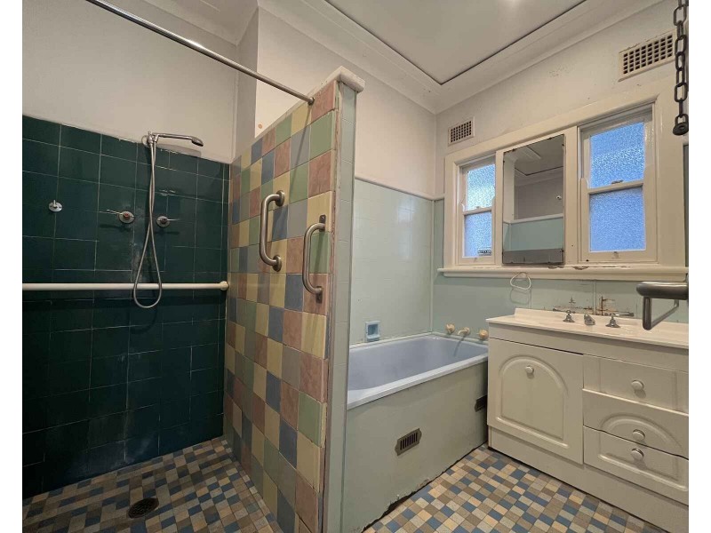 37  Essington Street, Wentworthville NSW 2145