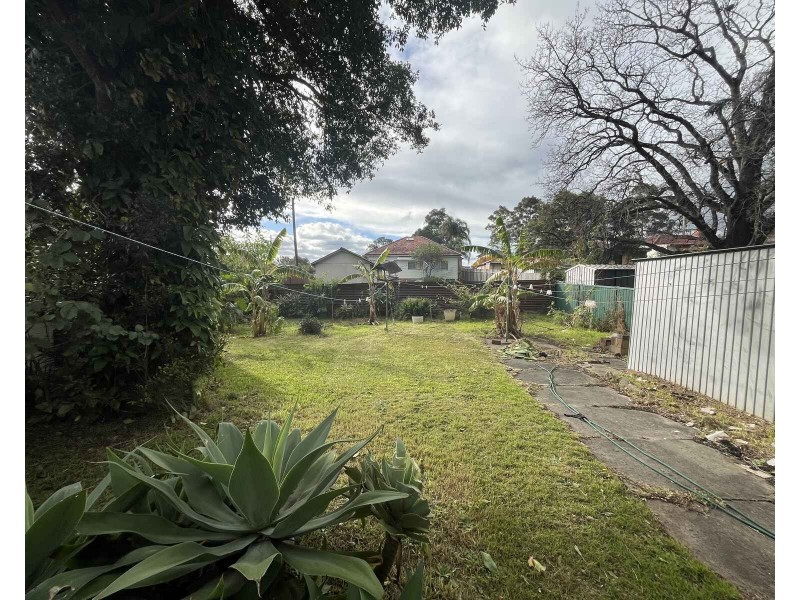 37  Essington Street, Wentworthville NSW 2145