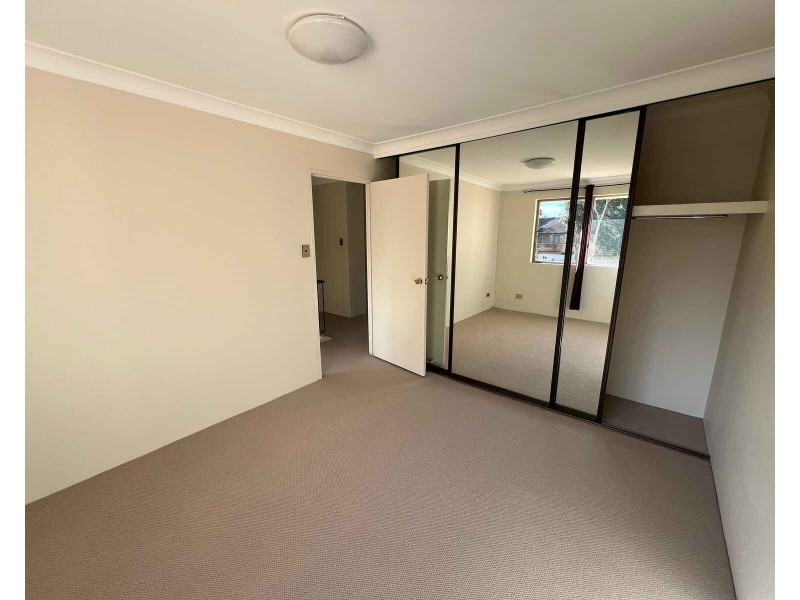 28/1 Reid Avenue, Westmead NSW 2145