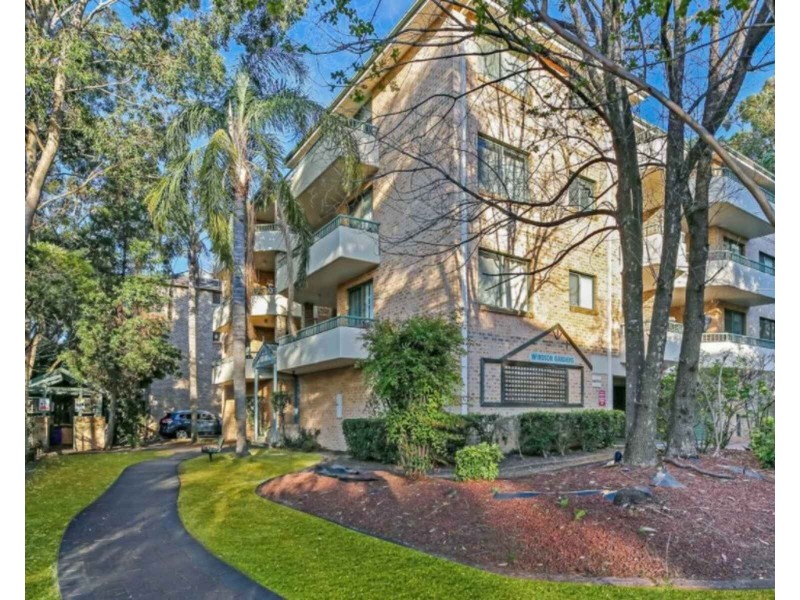 14/235 Targo Road, Girraween NSW 2145