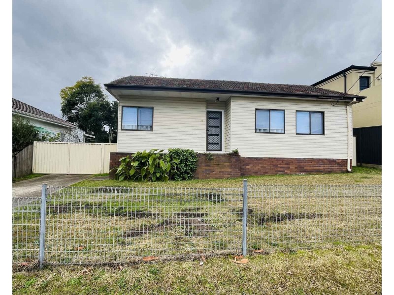 25  Lewis Street, South Wentworthville NSW 2145
