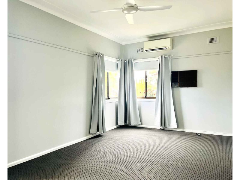 25  Lewis Street, South Wentworthville NSW 2145