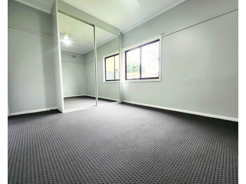 25  Lewis Street, South Wentworthville NSW 2145