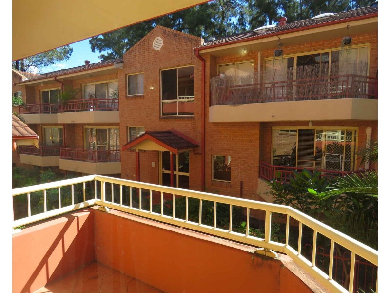 4/217 Dunmore Street, Pendle Hill NSW 2145
