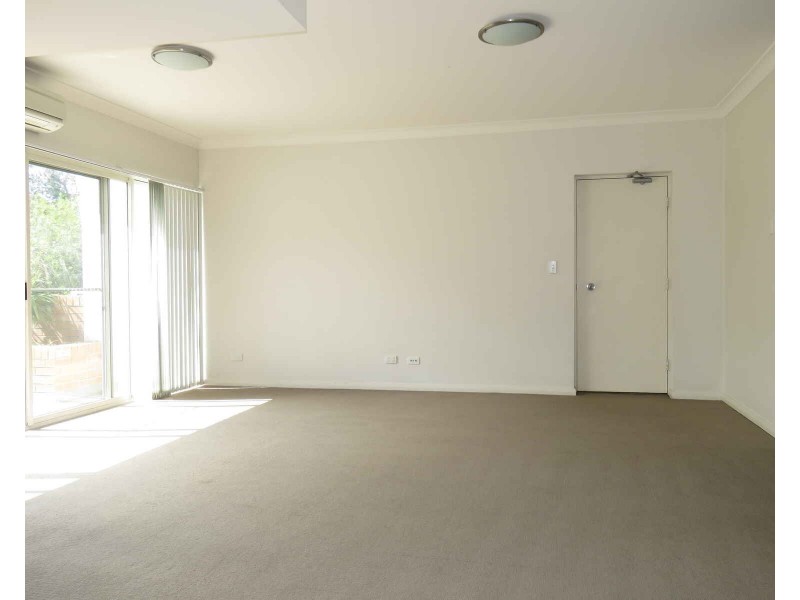 1/77 Wentworth Avenue, Wentworthville NSW 2145