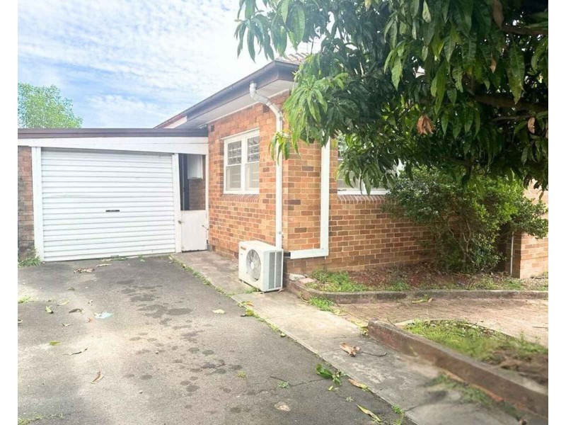 14 Houison Street, Westmead NSW 2145