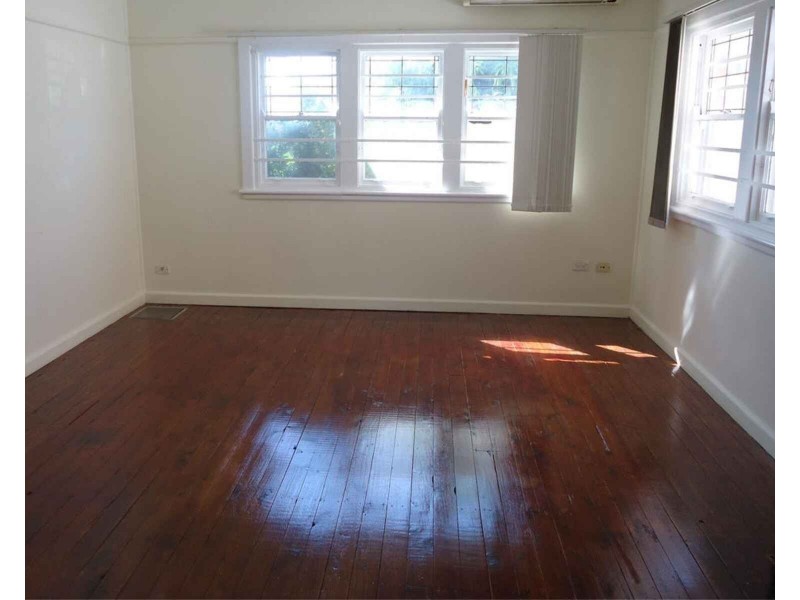 14 Houison Street, Westmead NSW 2145