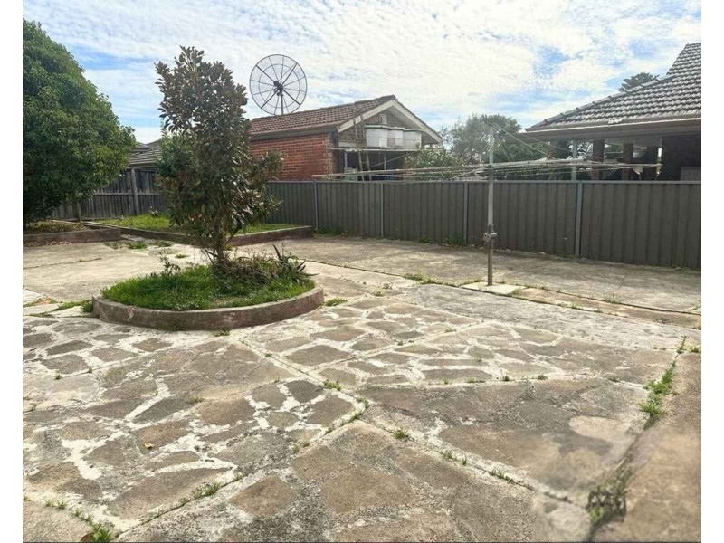 14 Houison Street, Westmead NSW 2145