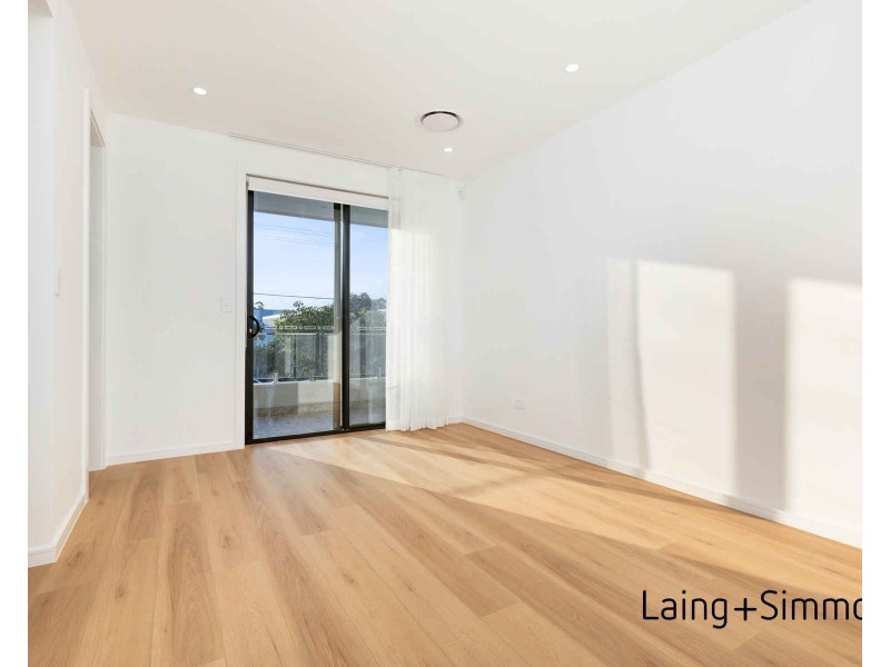 5 Oramzi Road, Girraween NSW 2145