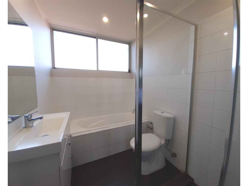 4/77 Wentworth Avenue, Wentworthville NSW 2145