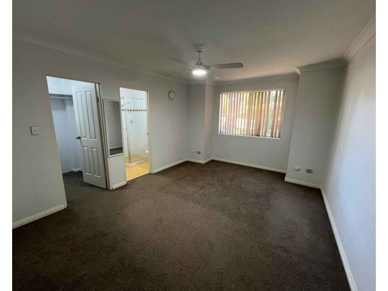 1/1 Kenneth Avenue, Baulkham Hills NSW 2153