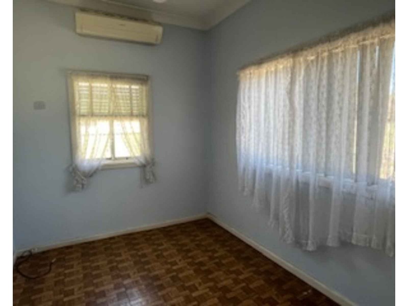 32 Darcy Road, Wentworthville NSW 2145