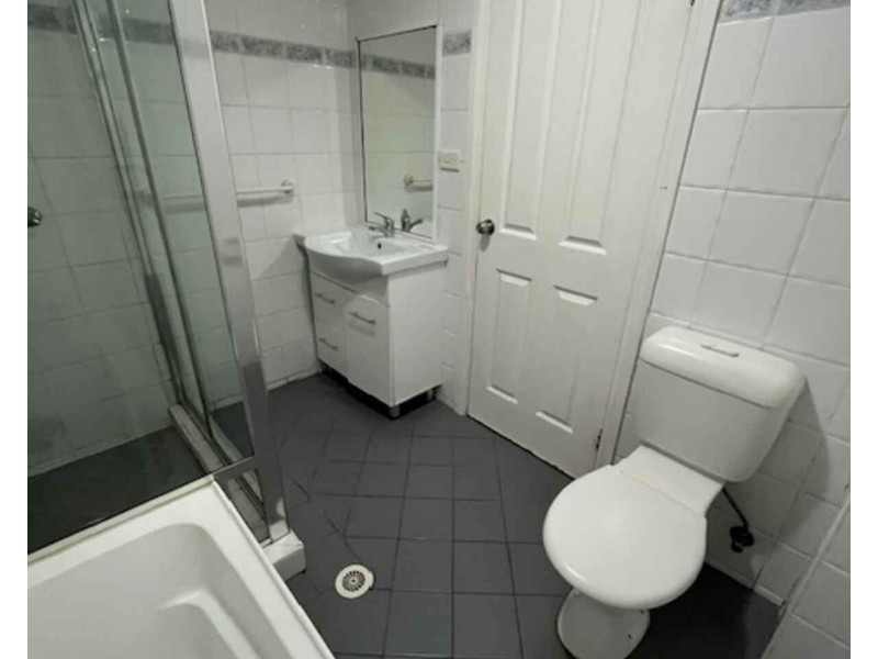 15/211-215 Dunmore Street, Wentworthville NSW 2145