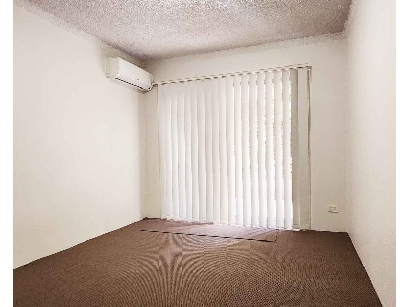 8/35 Crown Street, Granville NSW 2142