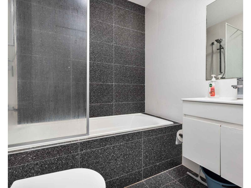 6B/35-43 Toongabbie Road, Toongabbie NSW 2146