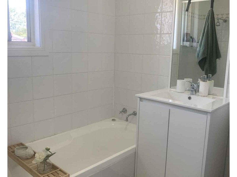 8/21 Fullagar Road, Wentworthville NSW 2145