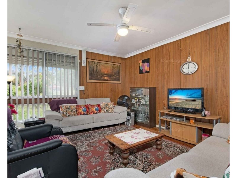 54 Columbia Rd, Seven Hills NSW 2147