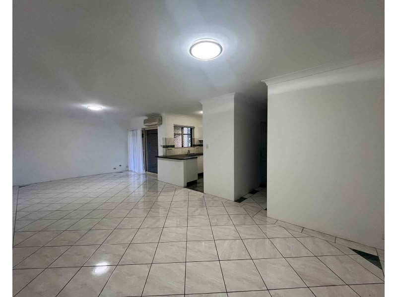 3/253 Dunmore Street, Pendle Hill NSW 2145