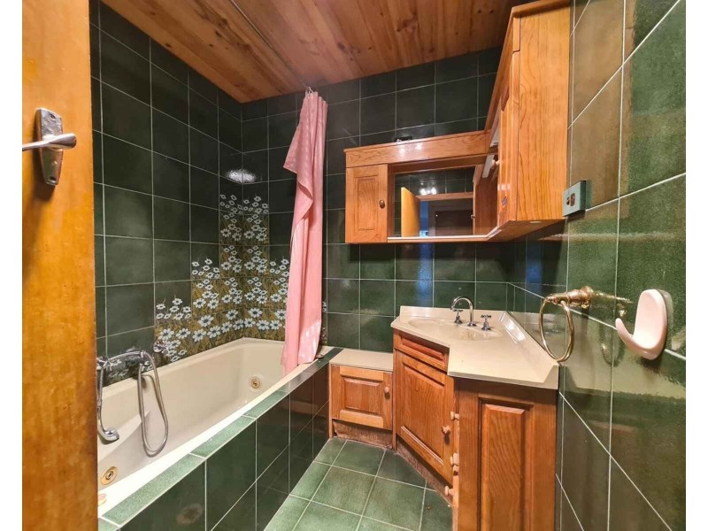 18 Lyle Street, Girraween NSW 2145