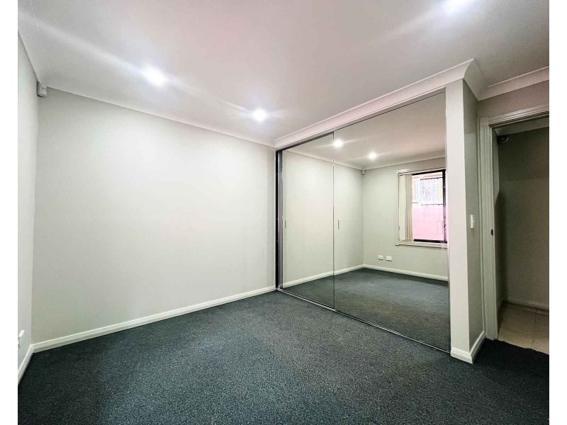 32/6-10 Ettalong Road, Greystanes NSW 2145