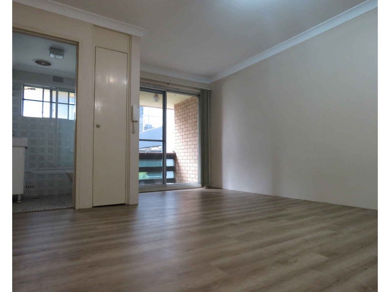 9/5 Hassall Street, Parramatta NSW 2150