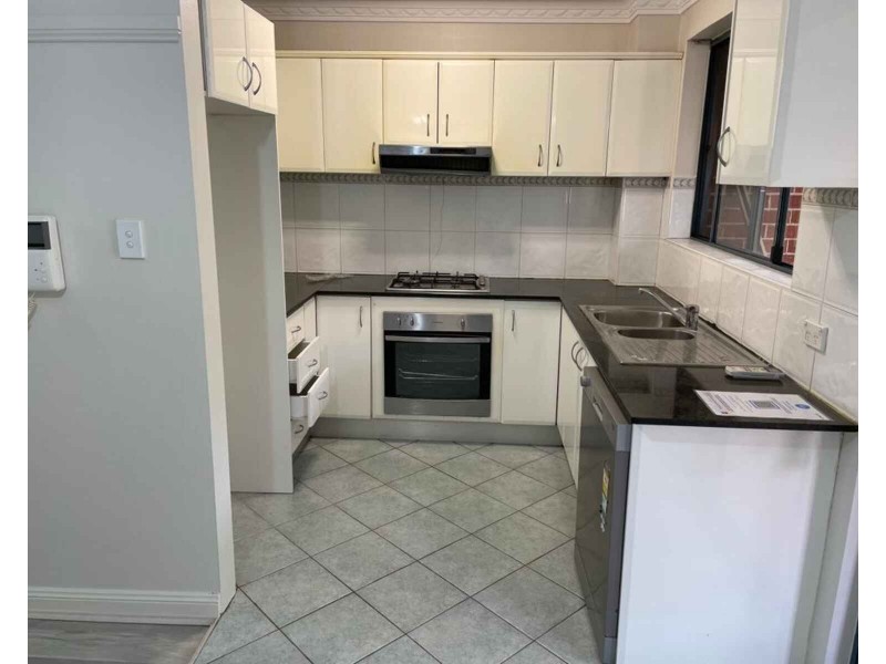 5/2-6 Mowle Street, Westmead NSW 2145