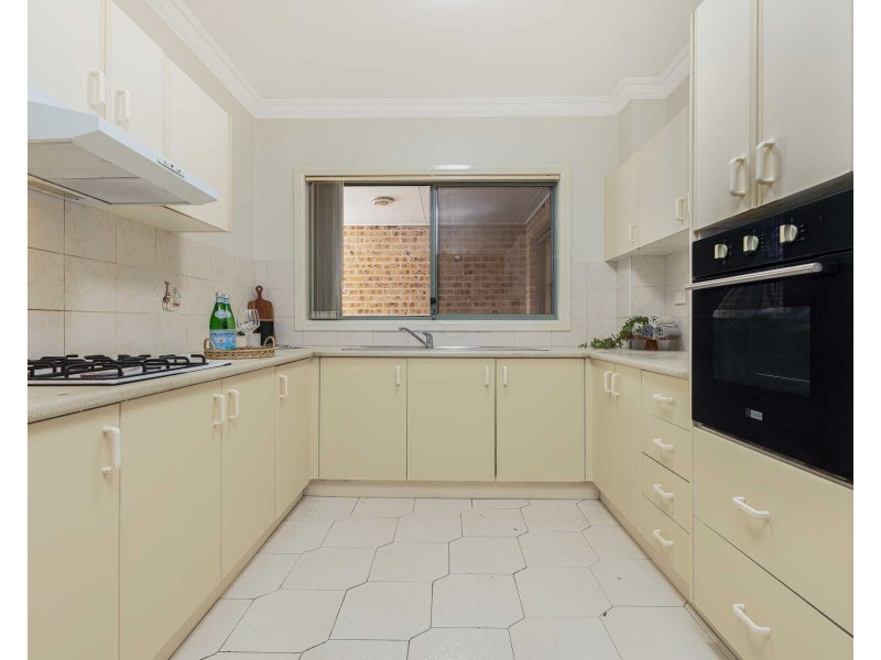 9/74-76 Stapleton Street, Pendle Hill NSW 2145