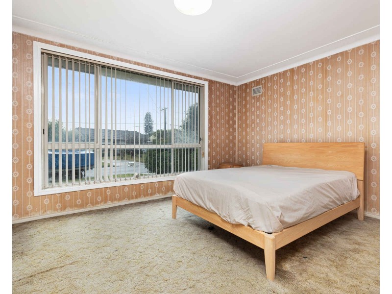8 Lucerne Avenue, South Wentworthville NSW 2145