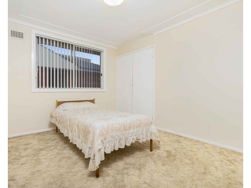 8 Lucerne Avenue, South Wentworthville NSW 2145