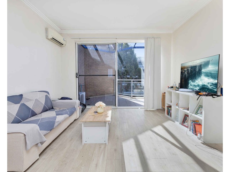 44/2-12 Civic Avenue, Pendle Hill NSW 2145