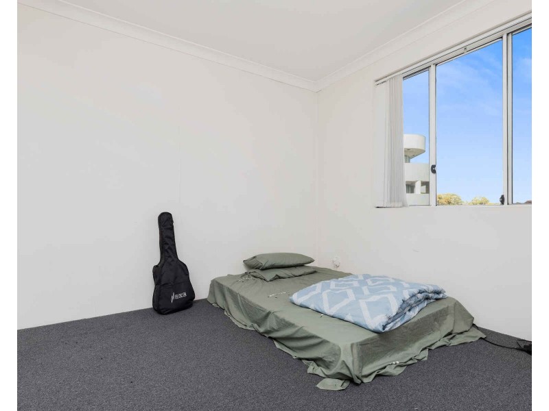 44/2-12 Civic Avenue, Pendle Hill NSW 2145