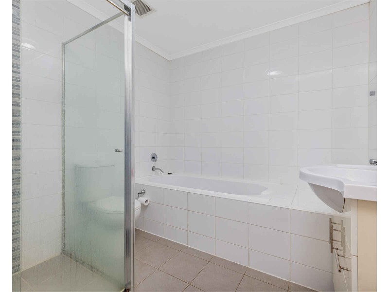 44/2-12 Civic Avenue, Pendle Hill NSW 2145