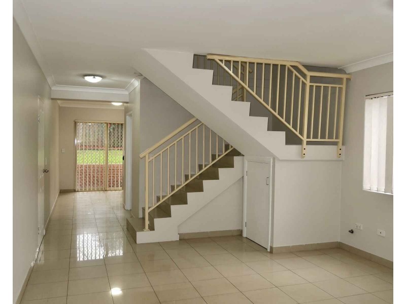 4/188A Fowler Road, Guildford NSW 2161