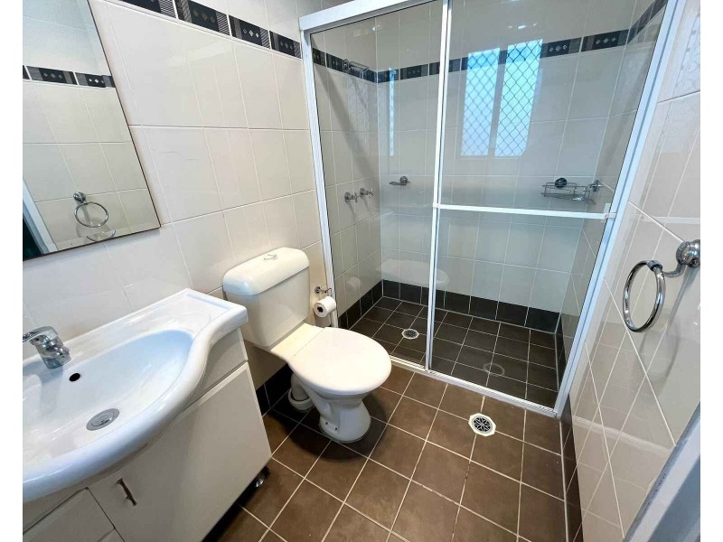 4/188A Fowler Road, Guildford NSW 2161